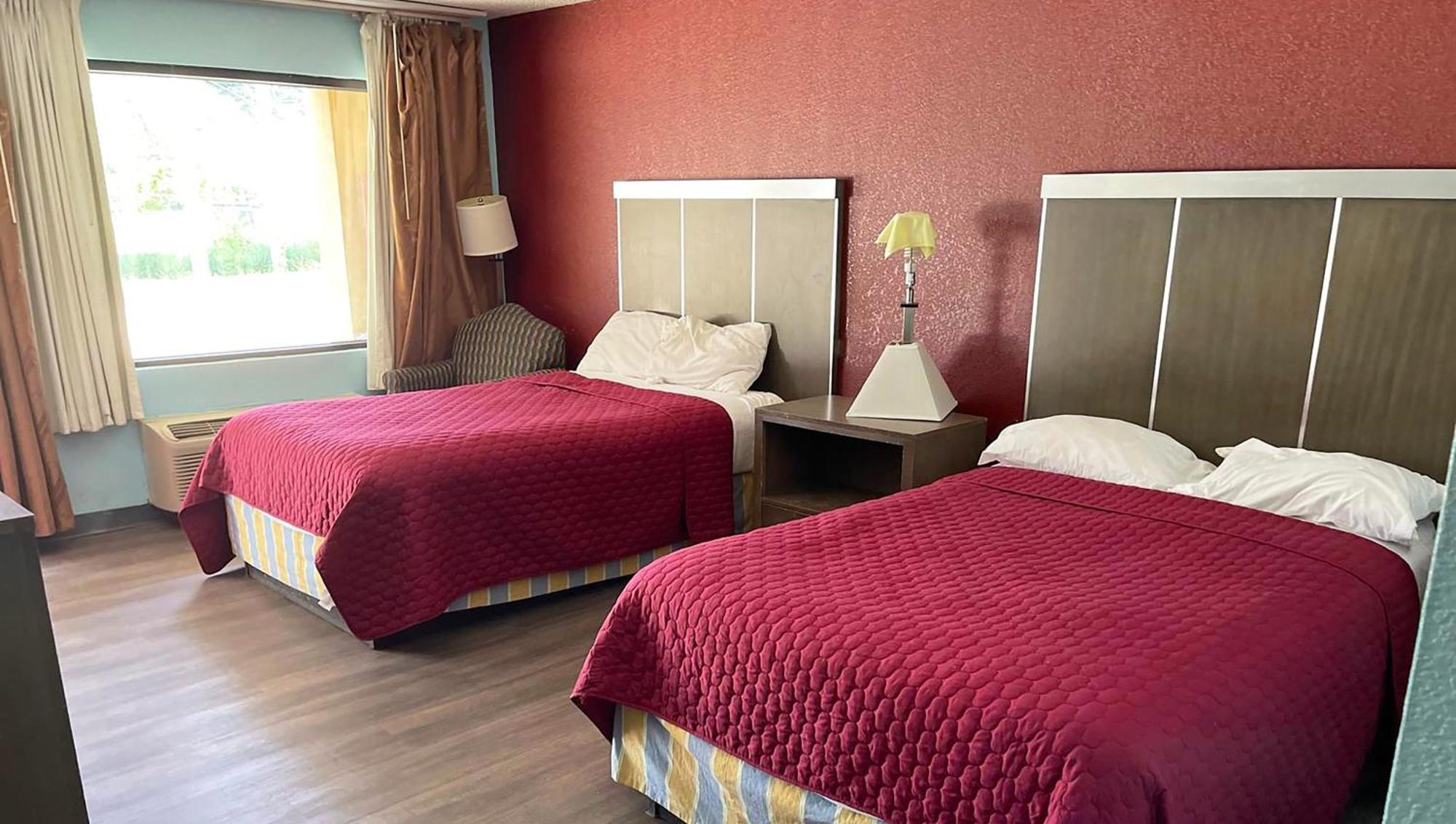 Mayfair Inn 윌리엄스톤 외부 사진