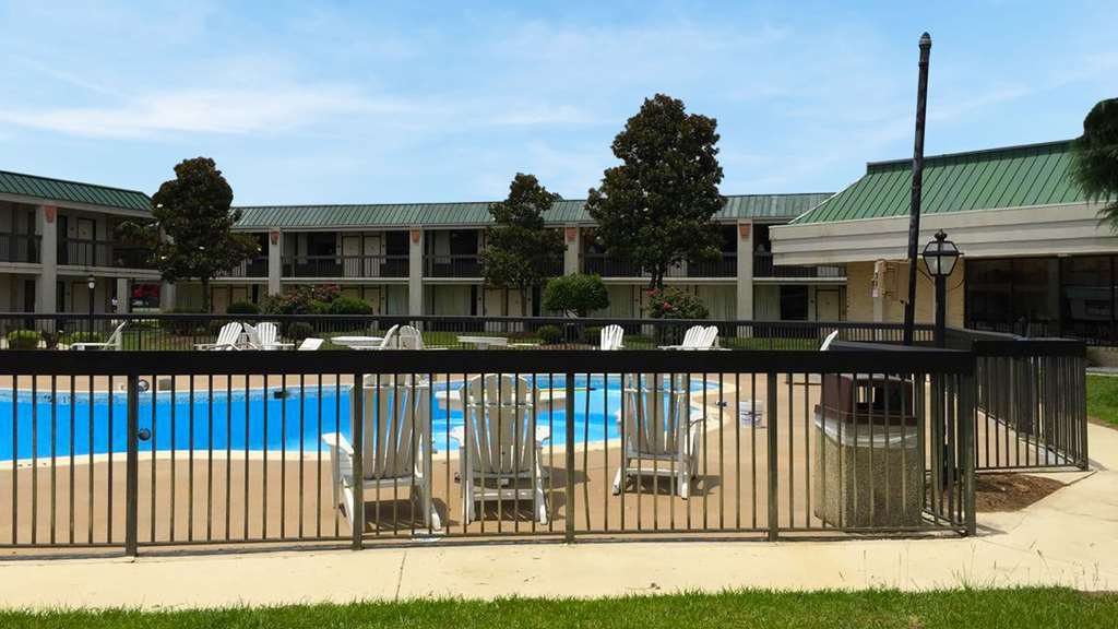 Mayfair Inn 윌리엄스톤 외부 사진